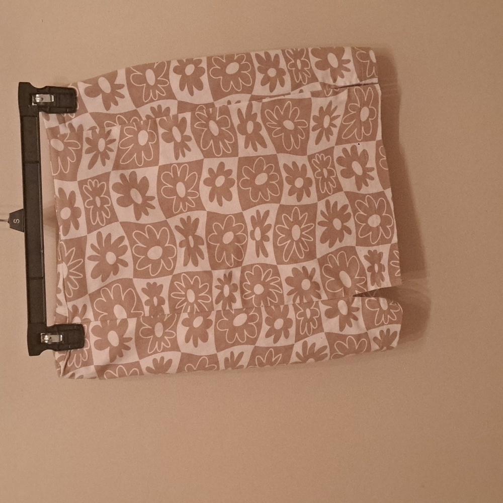 Womens 70s print skirt, Brand: Love on a Hanger, size 5